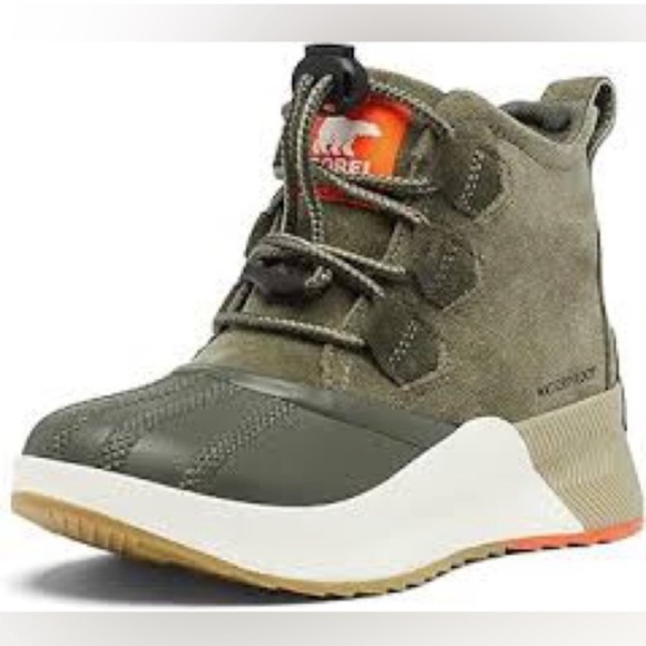 New Sorel Youth Out N About Classic Boot waterproof Size 6
